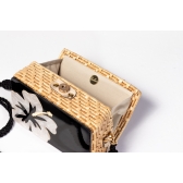 Bolsa Clutch Flor - Preto com Madrepérola Claro