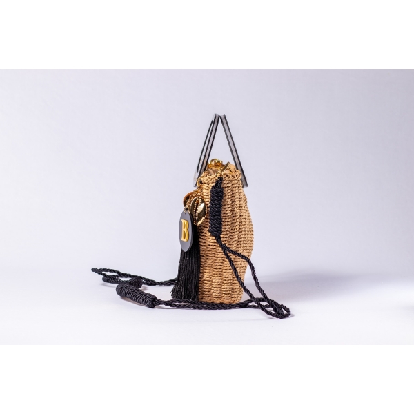 Bolsa de Palha Brisa - Preta com a Palha Escura