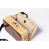 Bolsa Clutch Tigresa - Madrepérola Marrom com preto
