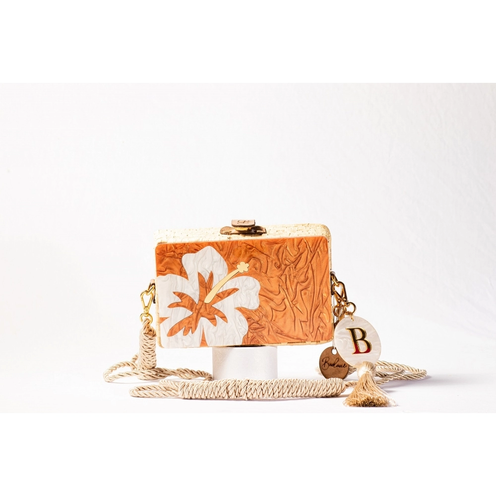Bolsa Clutch Flor - Madrepérola Marrom com Claro