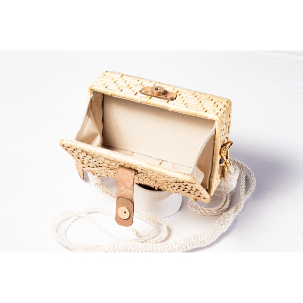 Bolsa Clutch Palha Indiana - Madrepérola Claro