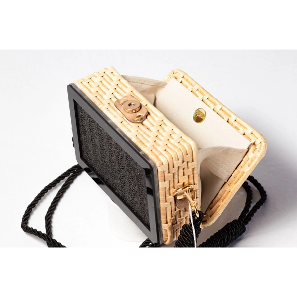 Bolsa Clutch Palha Indonésia - Preto