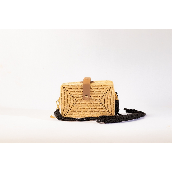Bolsa Clutch Concha - Madrepérola Claro com Preto